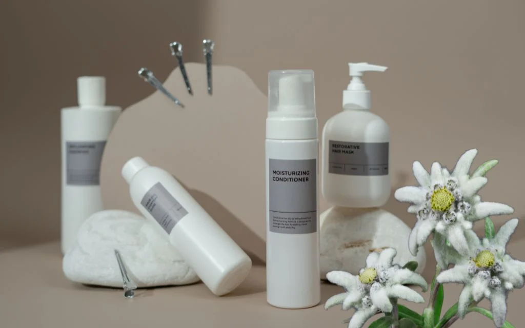 Ứng dụng chiết xuất hoa nhung trong mỹ phẩm