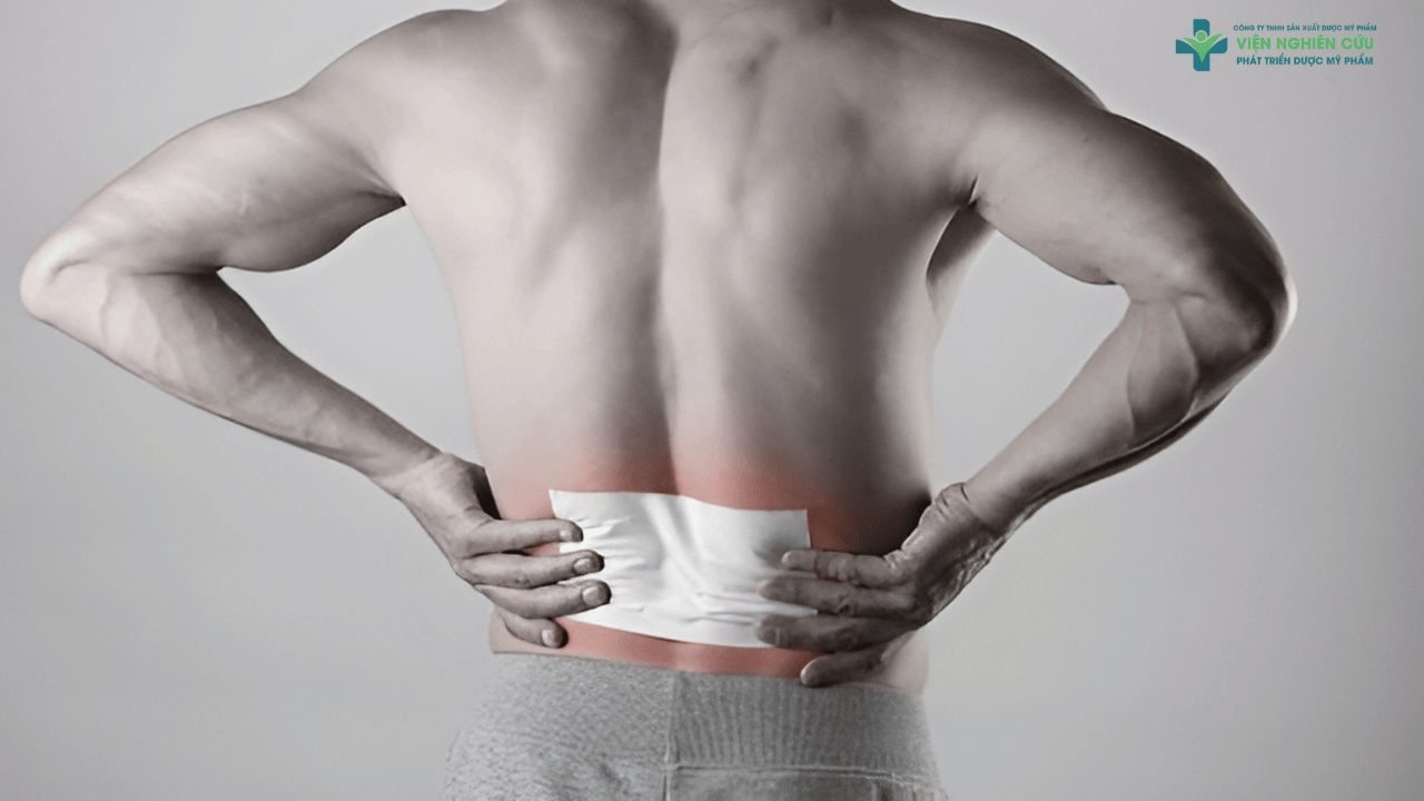 Ai nên sử dụng miếng dán giảm đau xương khớp